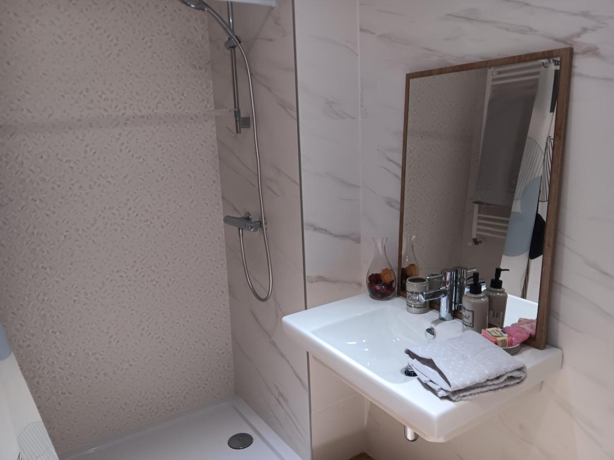 Habitacion Bolueta Home ビルバオ エクステリア 写真